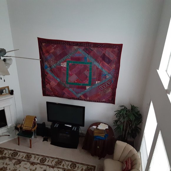 Large Quilt - Handmade Wall Art - Fibre Art - Pakistani Handicraft - Picture 2 of 8